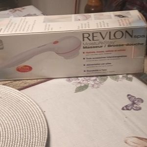 Brand New in Opened Box Revlon Shower Brush